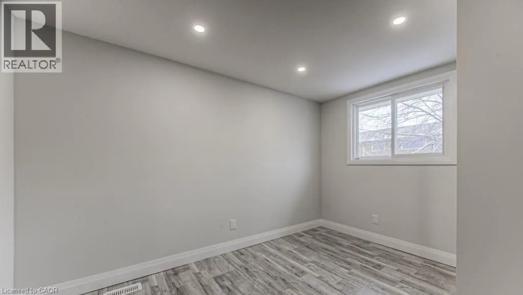 152 OVERLEA Drive
