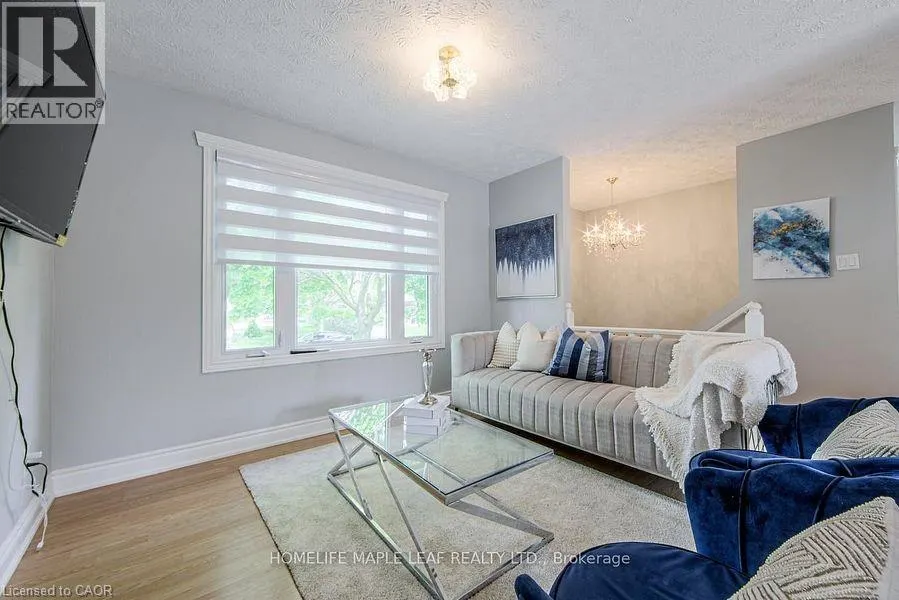 689 MACYOUNG Drive