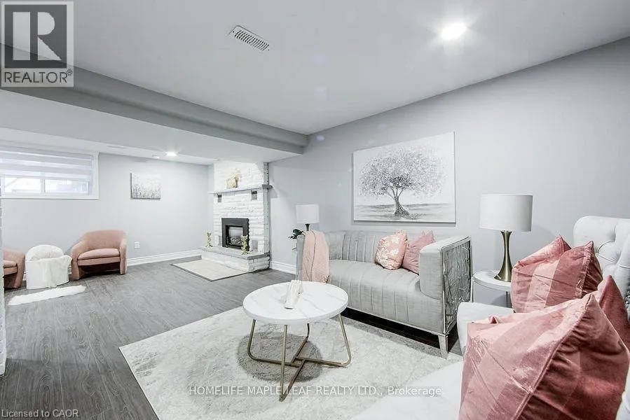 689 MACYOUNG Drive