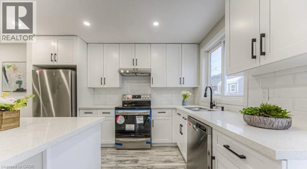 152 OVERLEA Drive