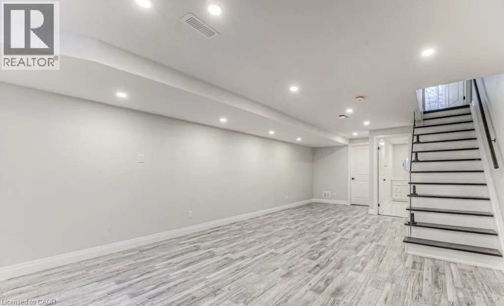 152 OVERLEA Drive