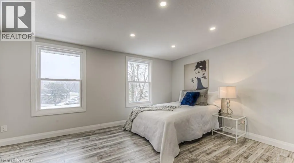 152 OVERLEA Drive