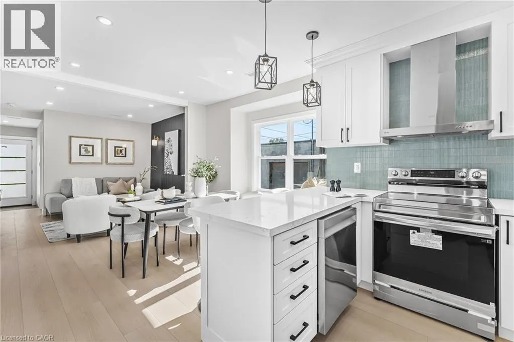 56 EAST 34TH Street