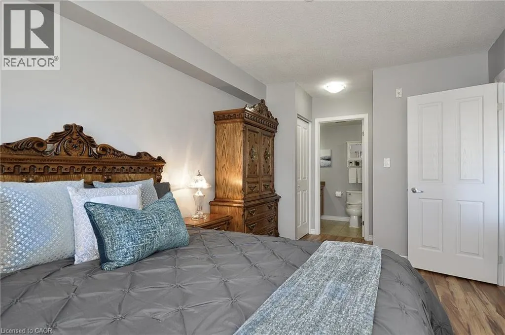 8 HARRIS Street Unit# 302, #302