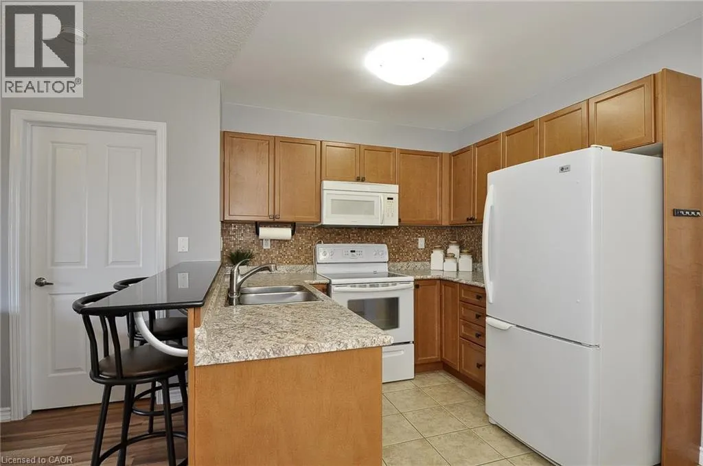 8 HARRIS Street Unit# 302, #302