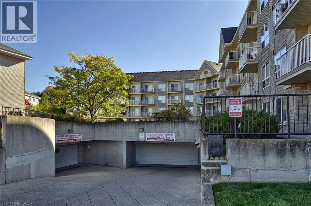 8 HARRIS Street Unit# 302, #302