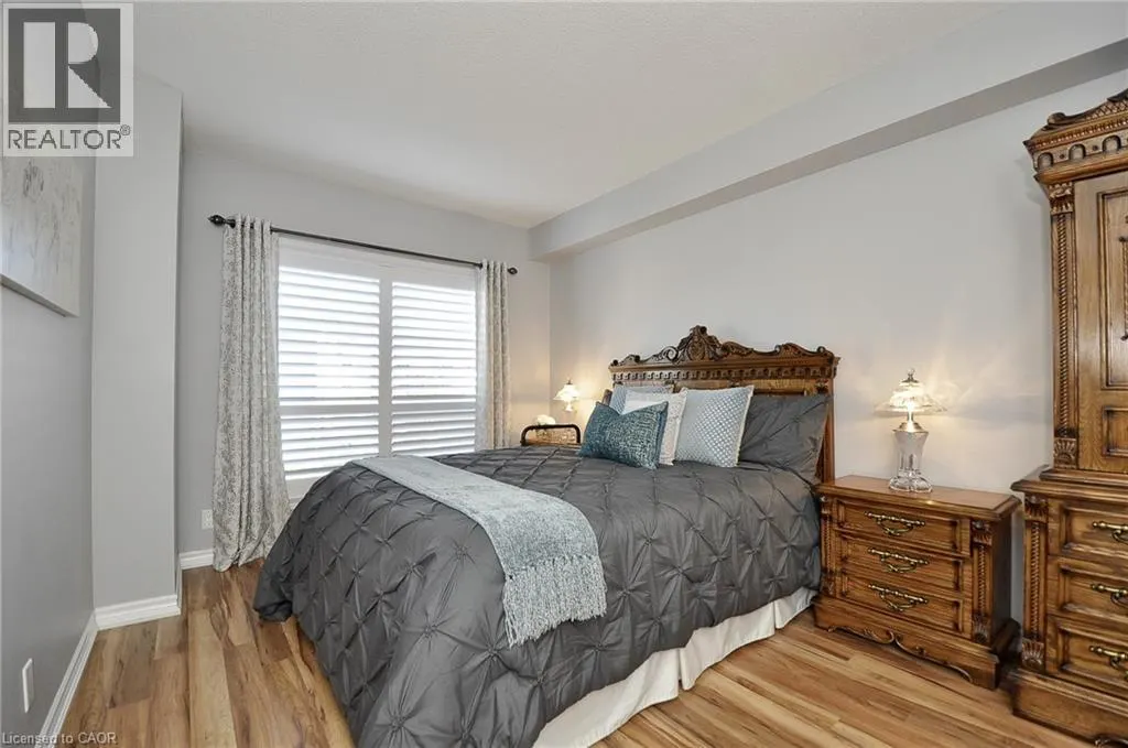 8 HARRIS Street Unit# 302, #302