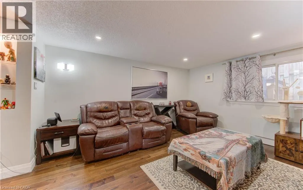 30 BRIDGE Street W Unit# 104, #104