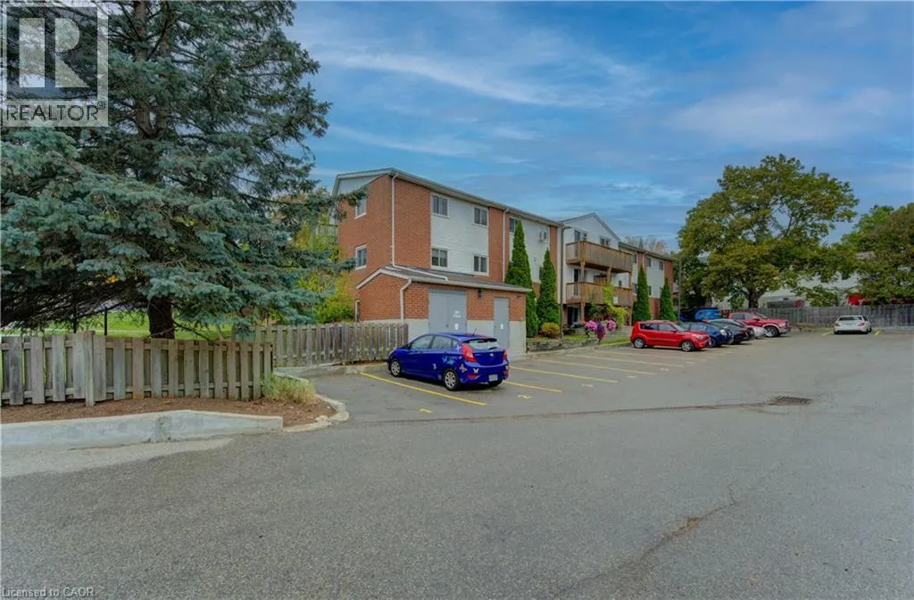 30 BRIDGE Street W Unit# 104, #104