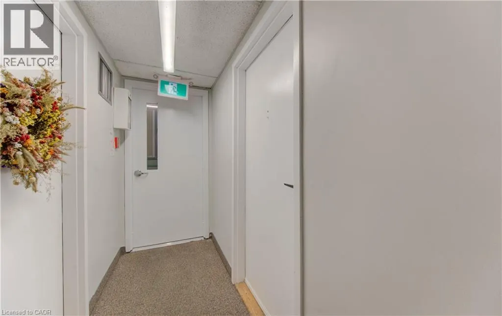 30 BRIDGE Street W Unit# 104, #104