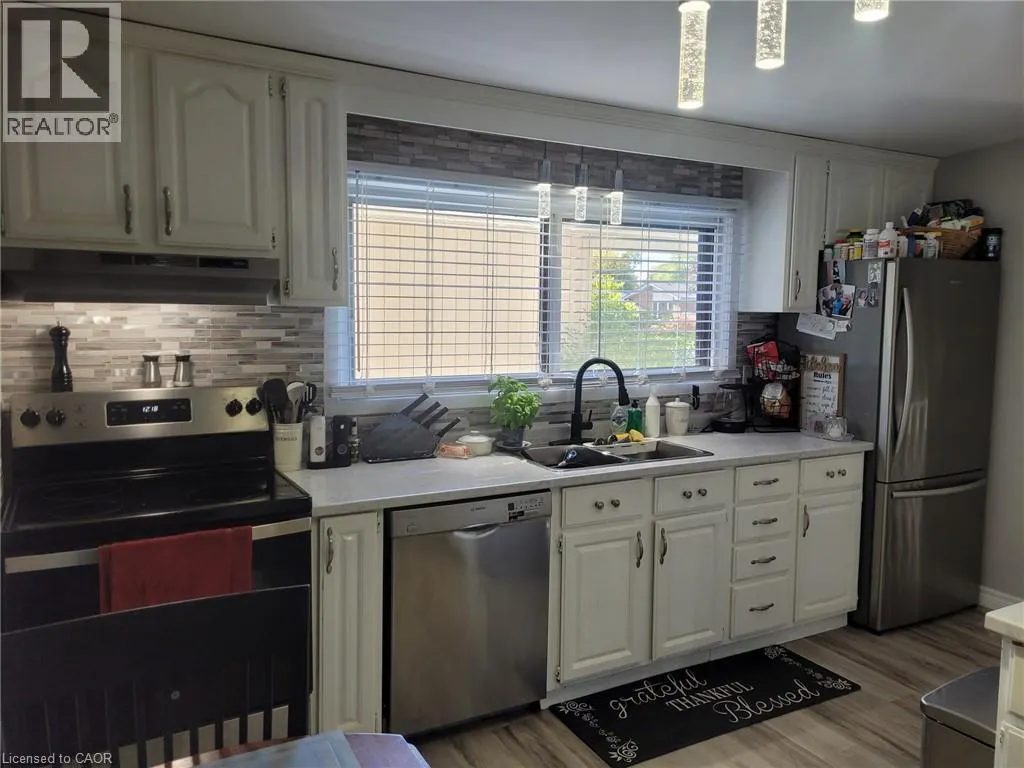 89 DESCHENE Avenue