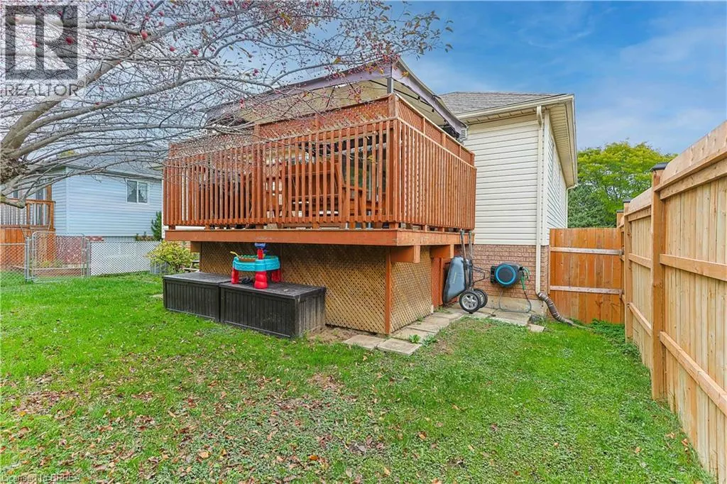 19 COURTLAND Drive