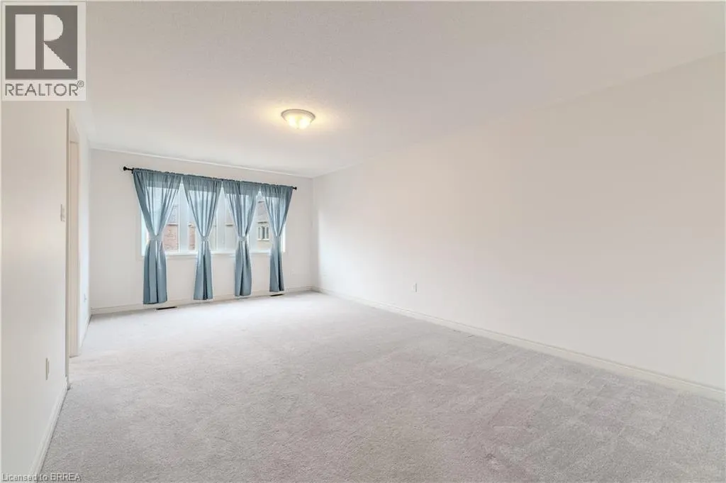 8 BARLOW Place