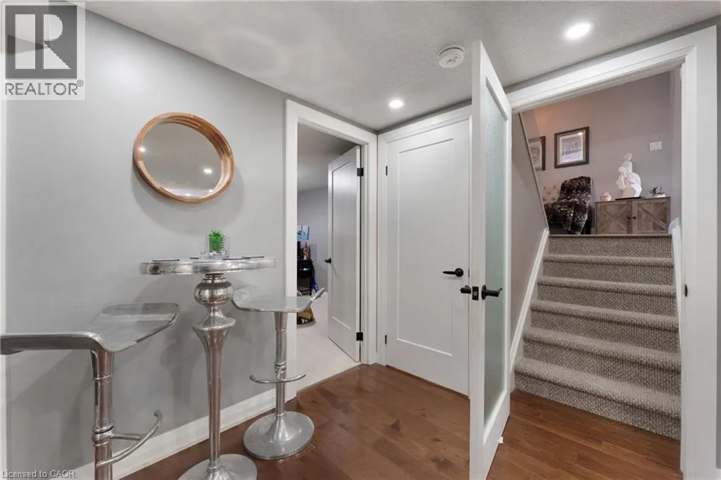 168 HANOVER Place