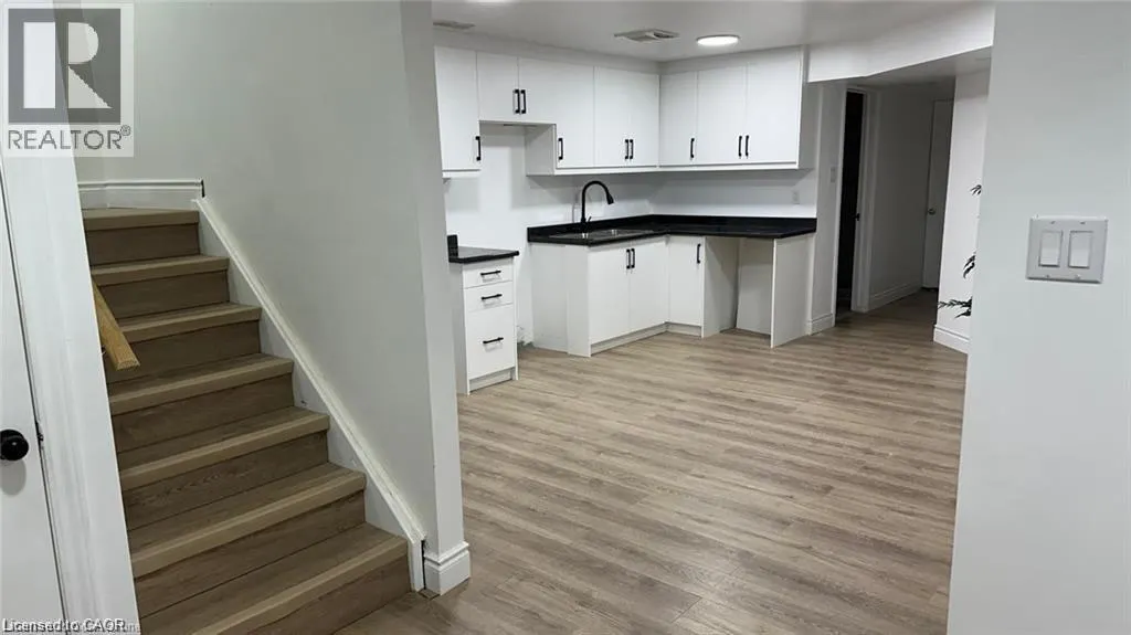 402 BAMBERG Crescent Unit# Basement, #Basement
