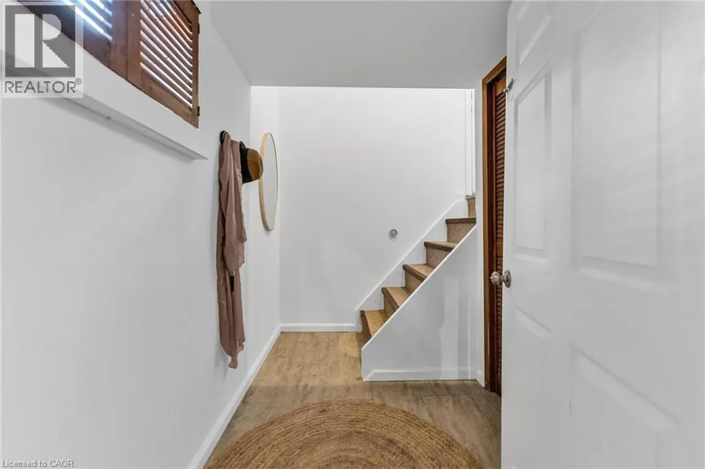 95 SENECA Drive