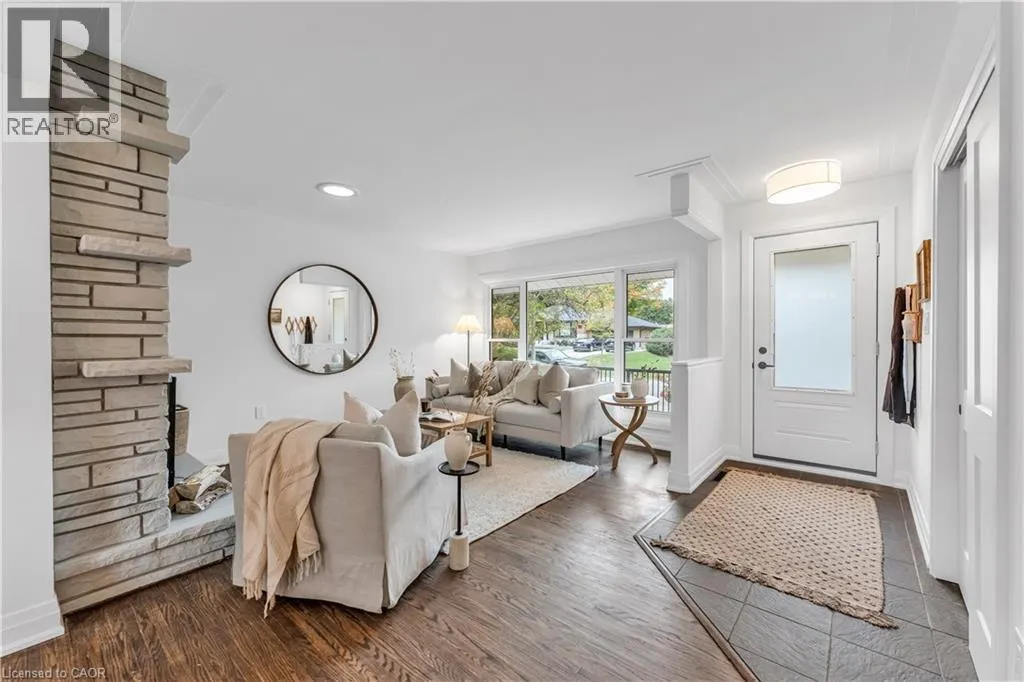 95 SENECA Drive