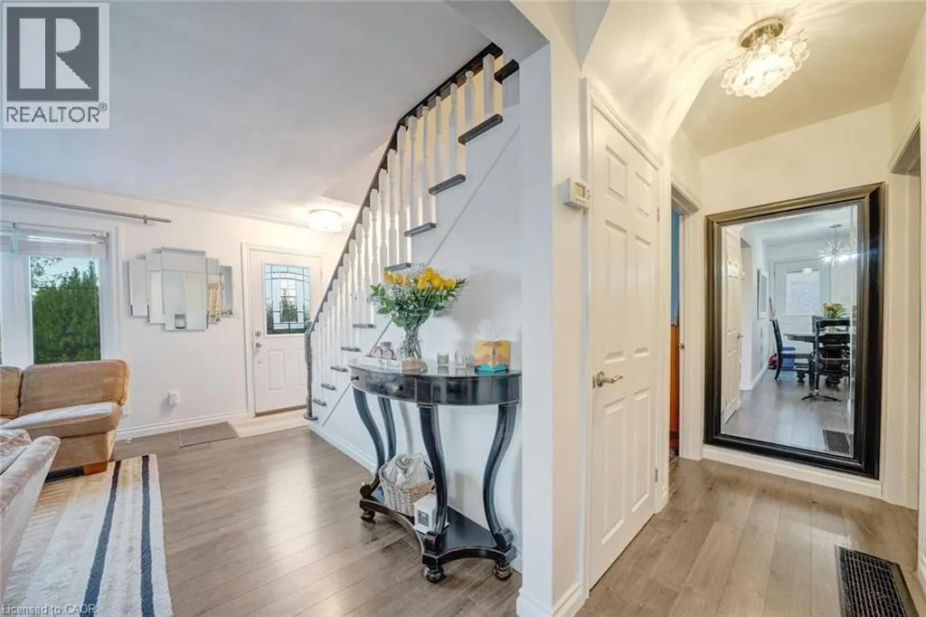 62 BRENTWOOD Drive