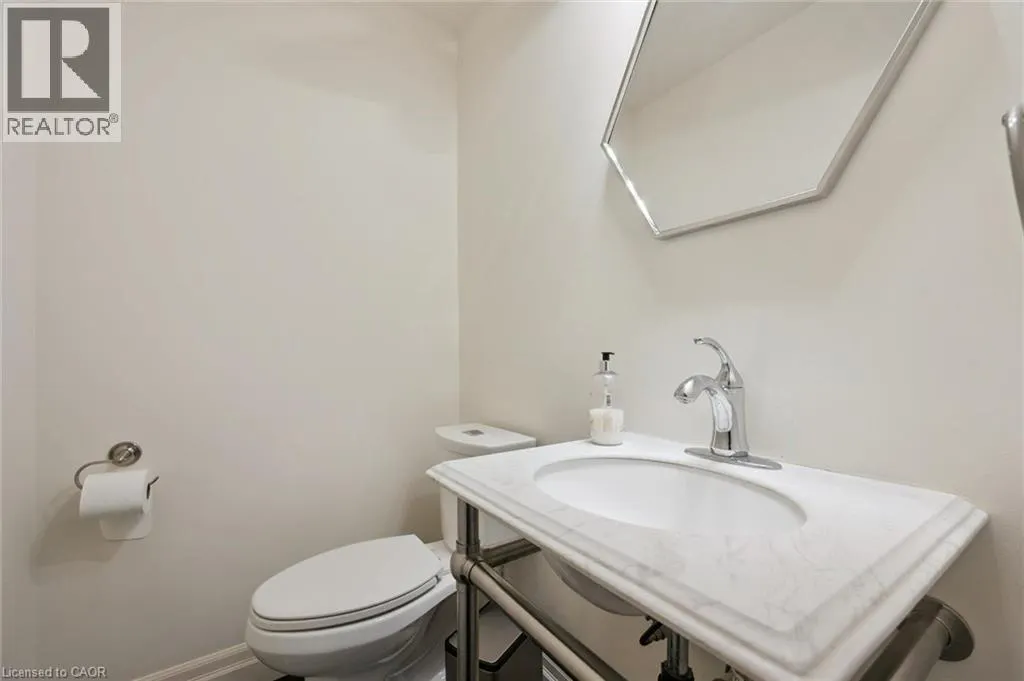 200 WOOLWICH Street Unit# 202, #202