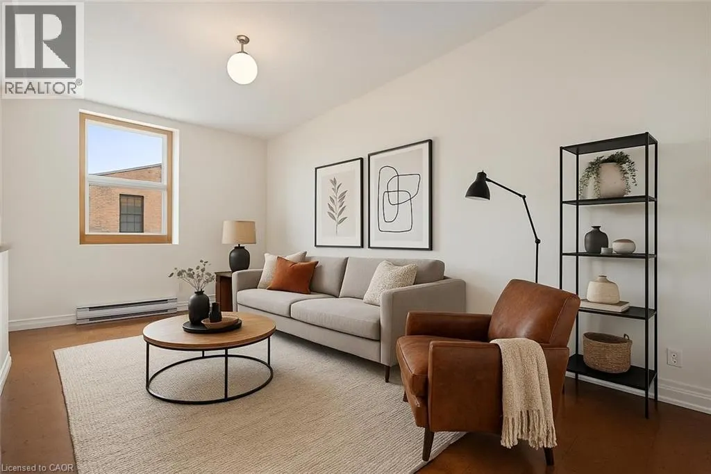 200 WOOLWICH Street Unit# 202, #202