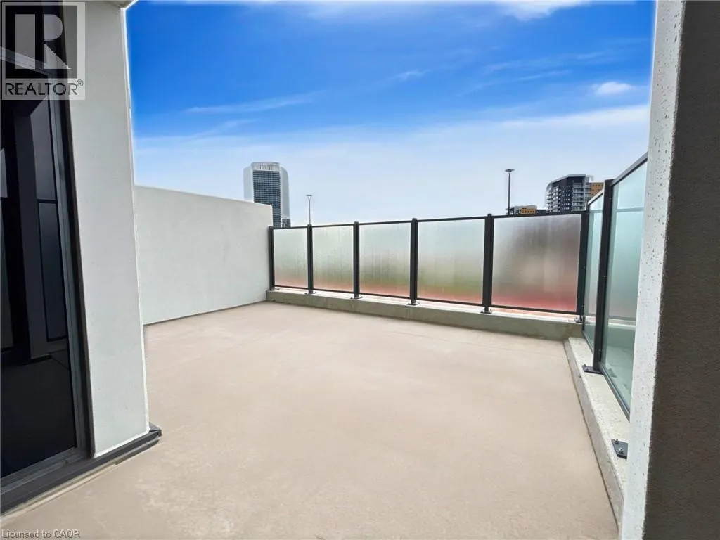 25 WELLINGTON Street S Unit# 414, #414