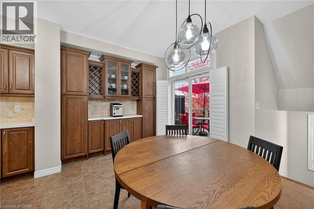 181 SPRINGVIEW Drive