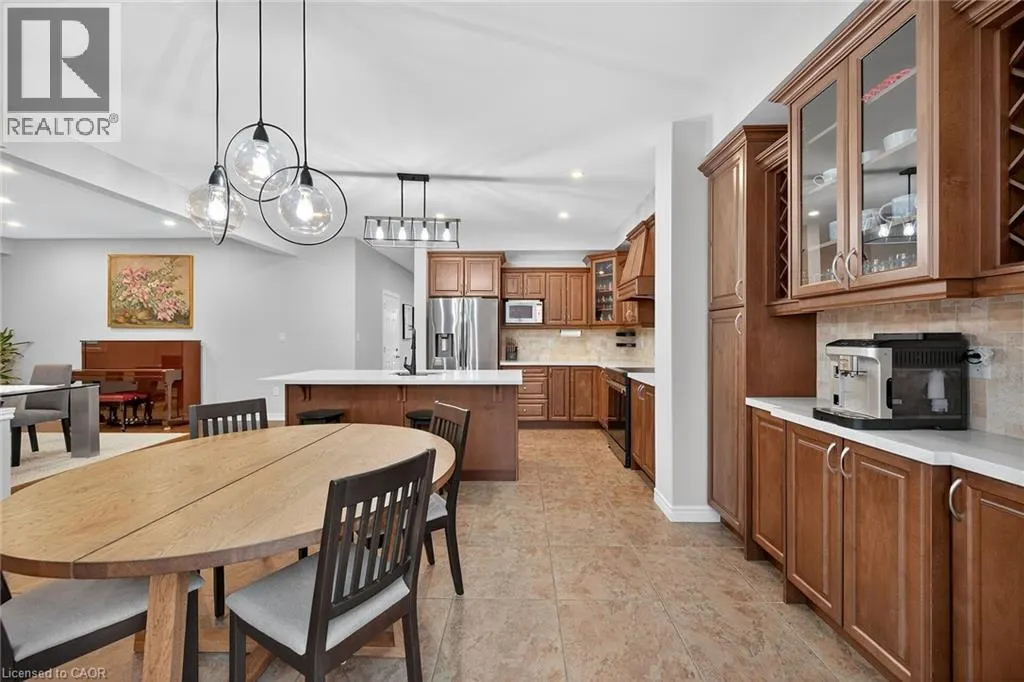 181 SPRINGVIEW Drive
