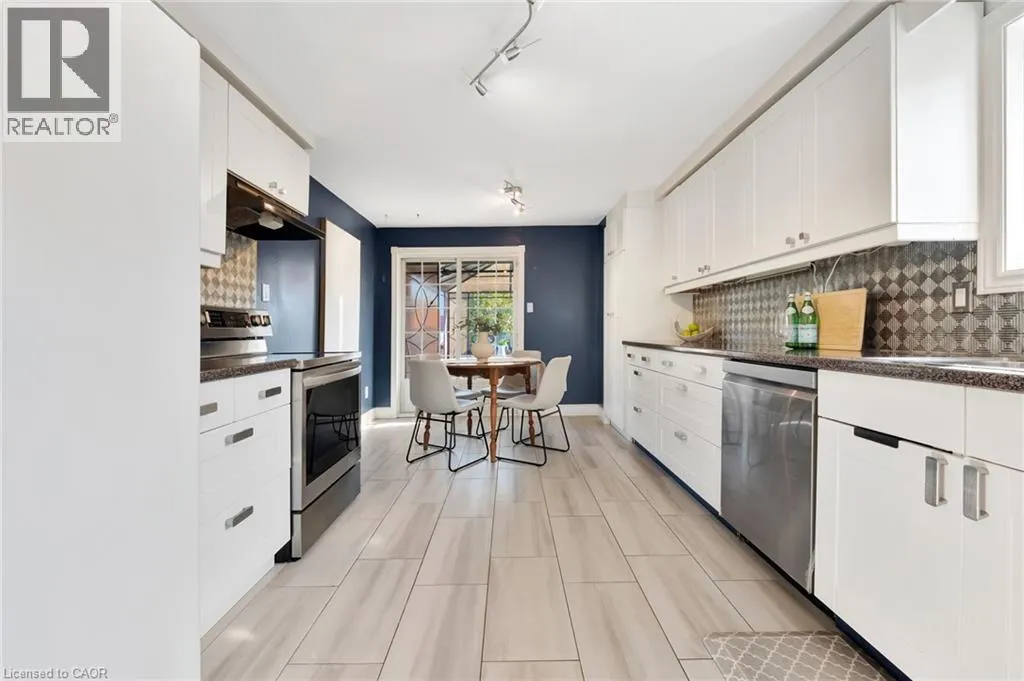 139 IRONSTONE Drive