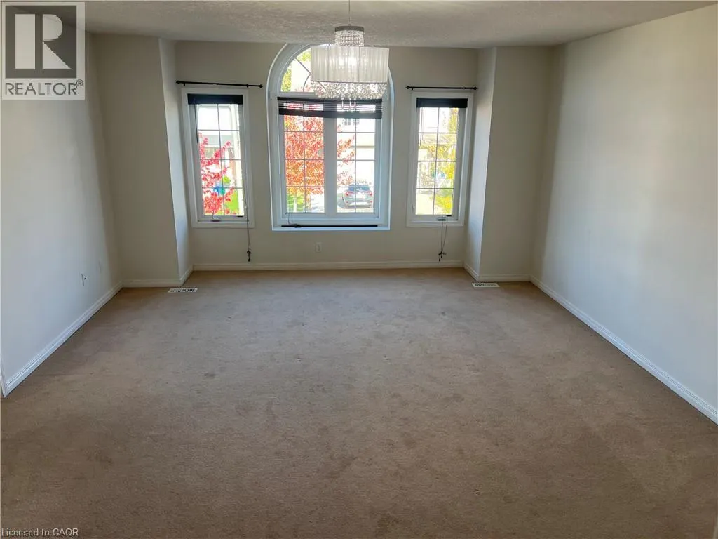 14 IRON GATE Street Unit# UPPER, #UPPER