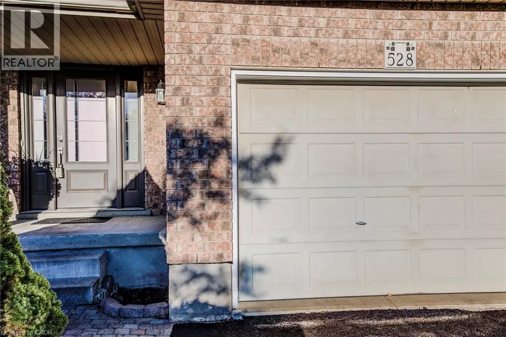 528 CHESAPEAKE Crescent