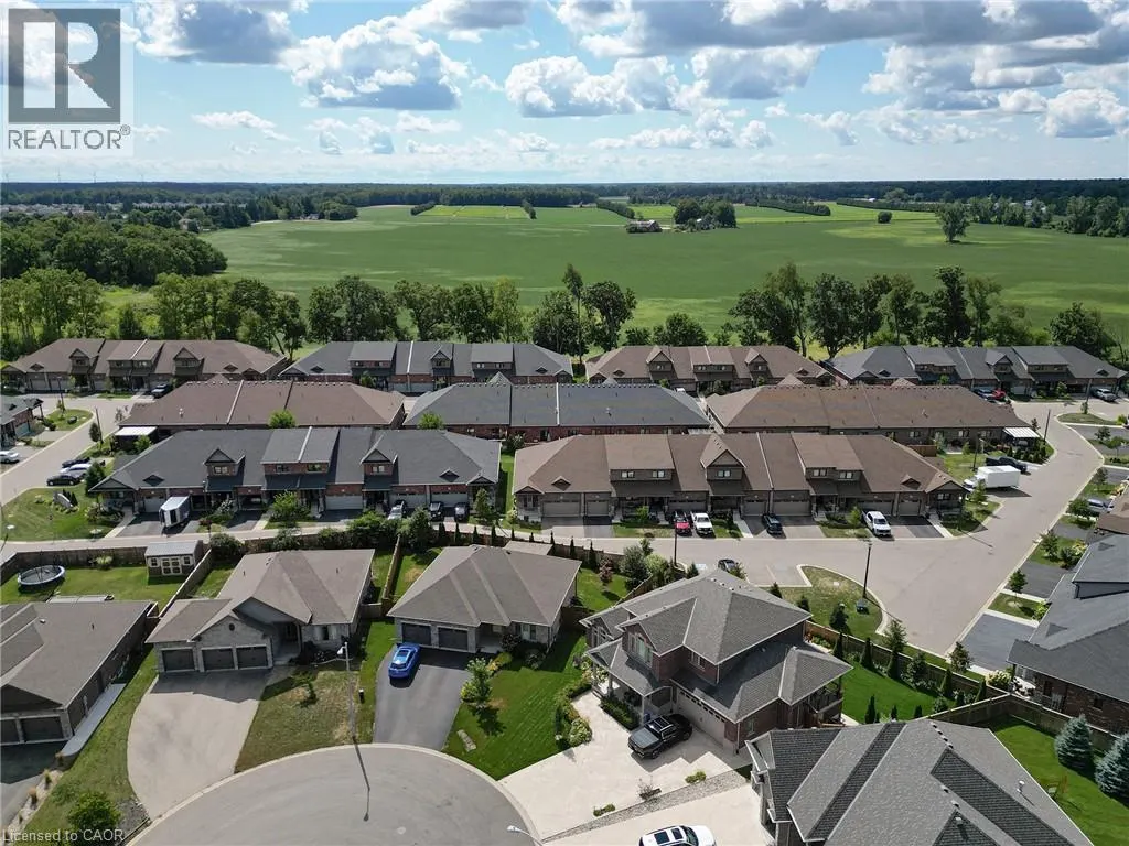 14 TAMARACK Way