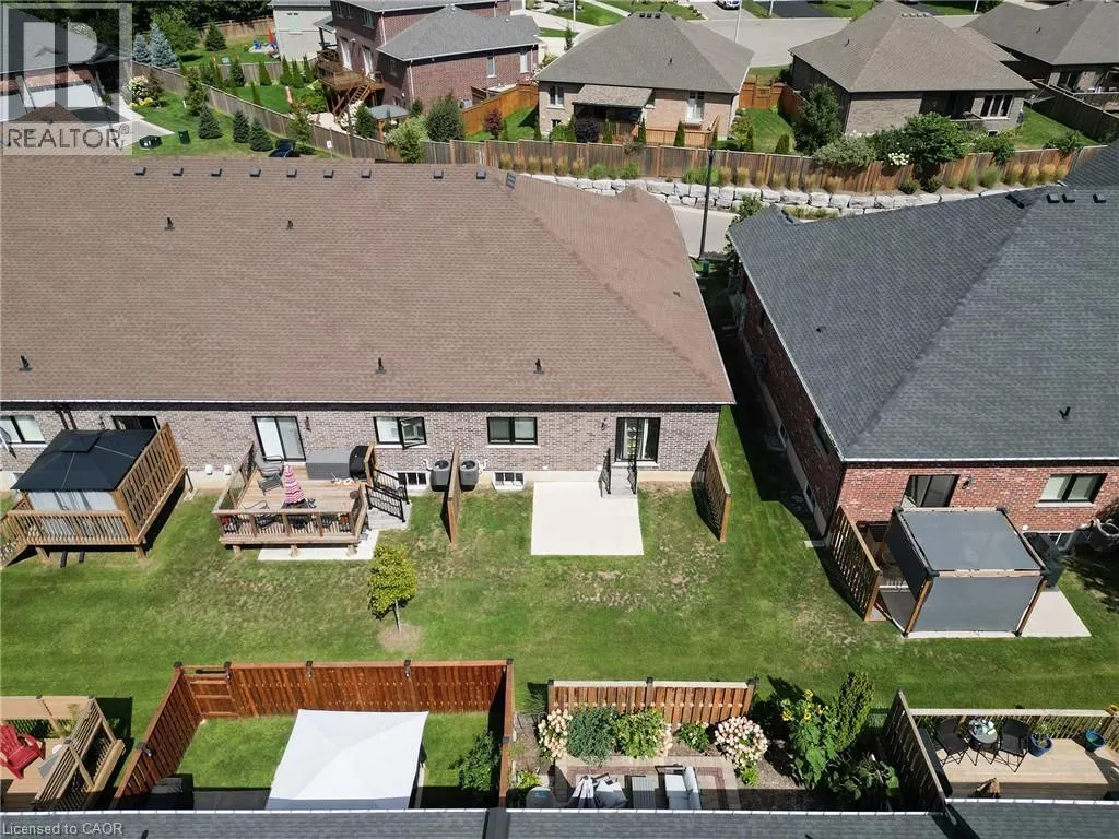 14 TAMARACK Way