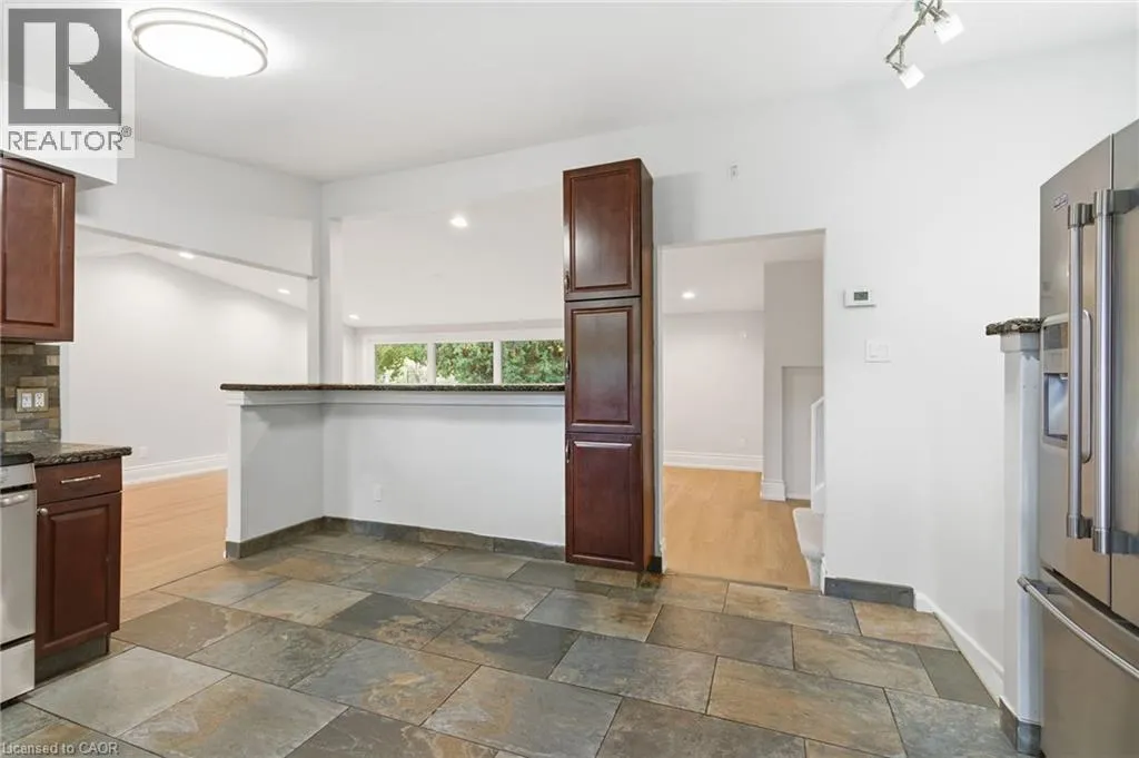 117 LITTLE JOHN Road