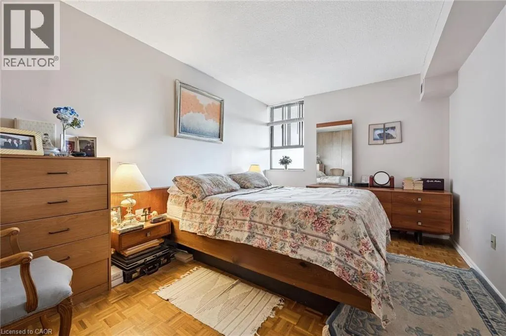 4 LISA Street Unit# 707, #707