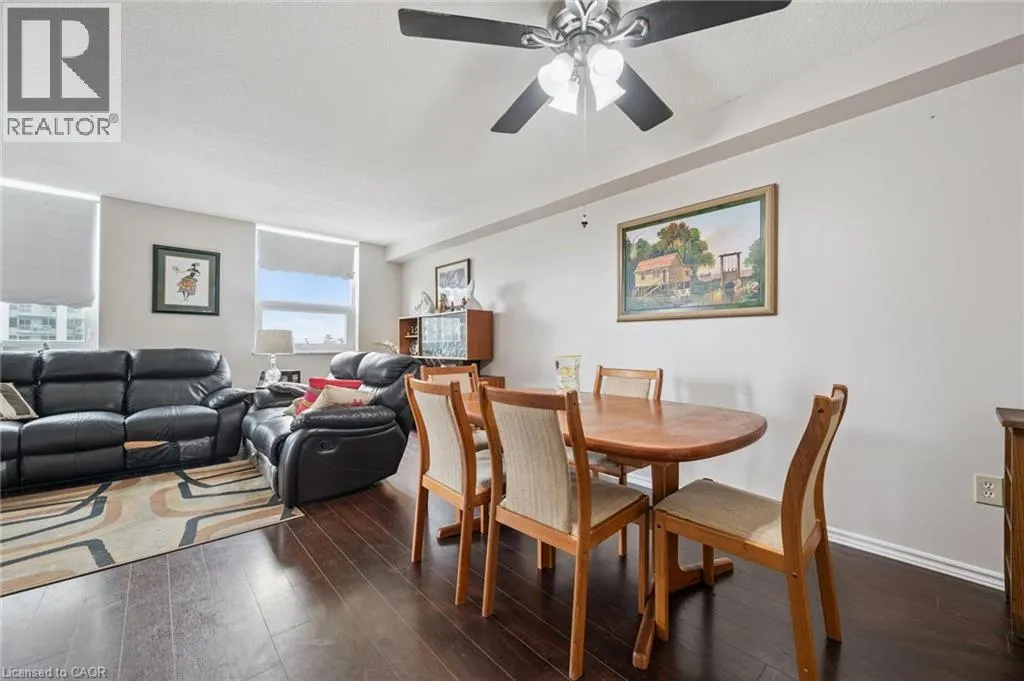 4 LISA Street Unit# 707, #707