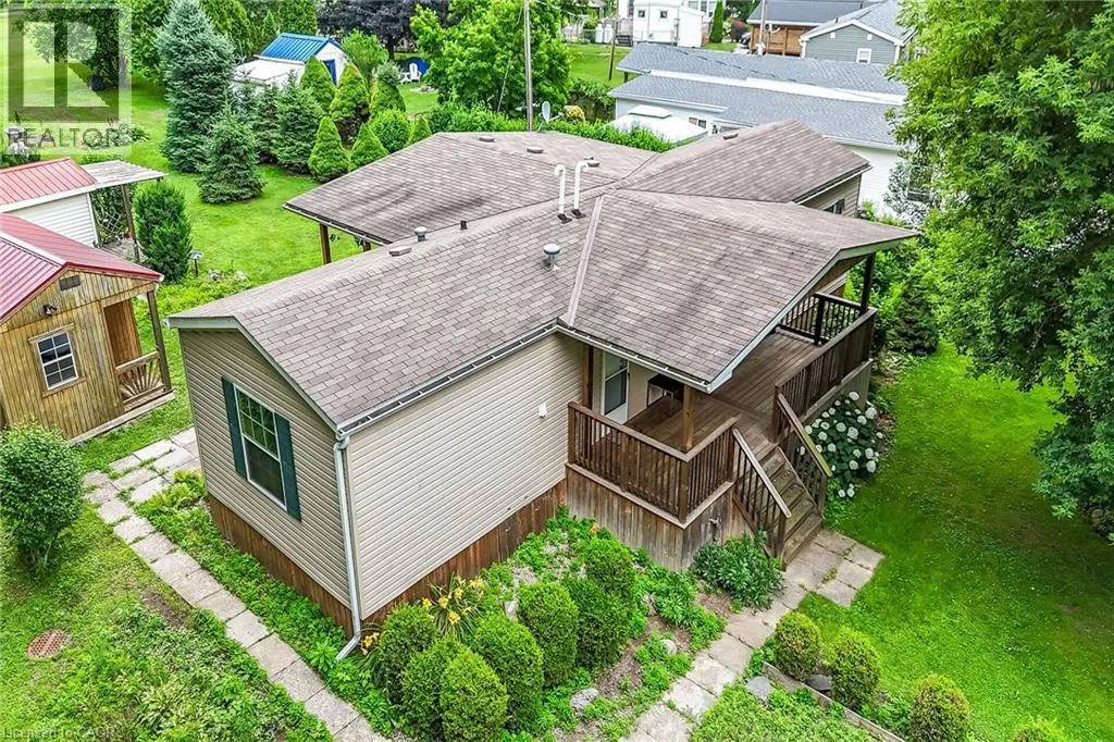 29 COURISH Lane