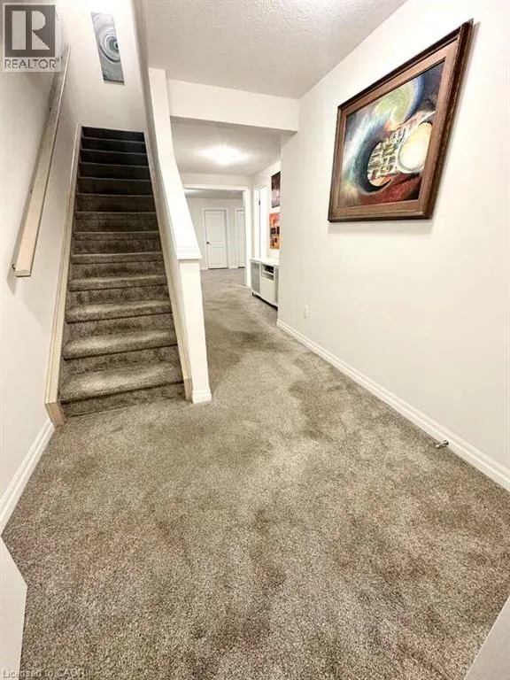 30 LIVINGSTON Drive