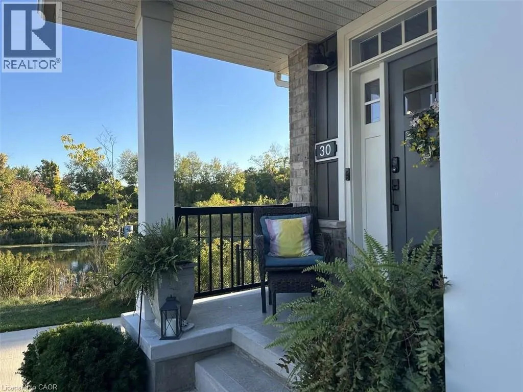 30 LIVINGSTON Drive
