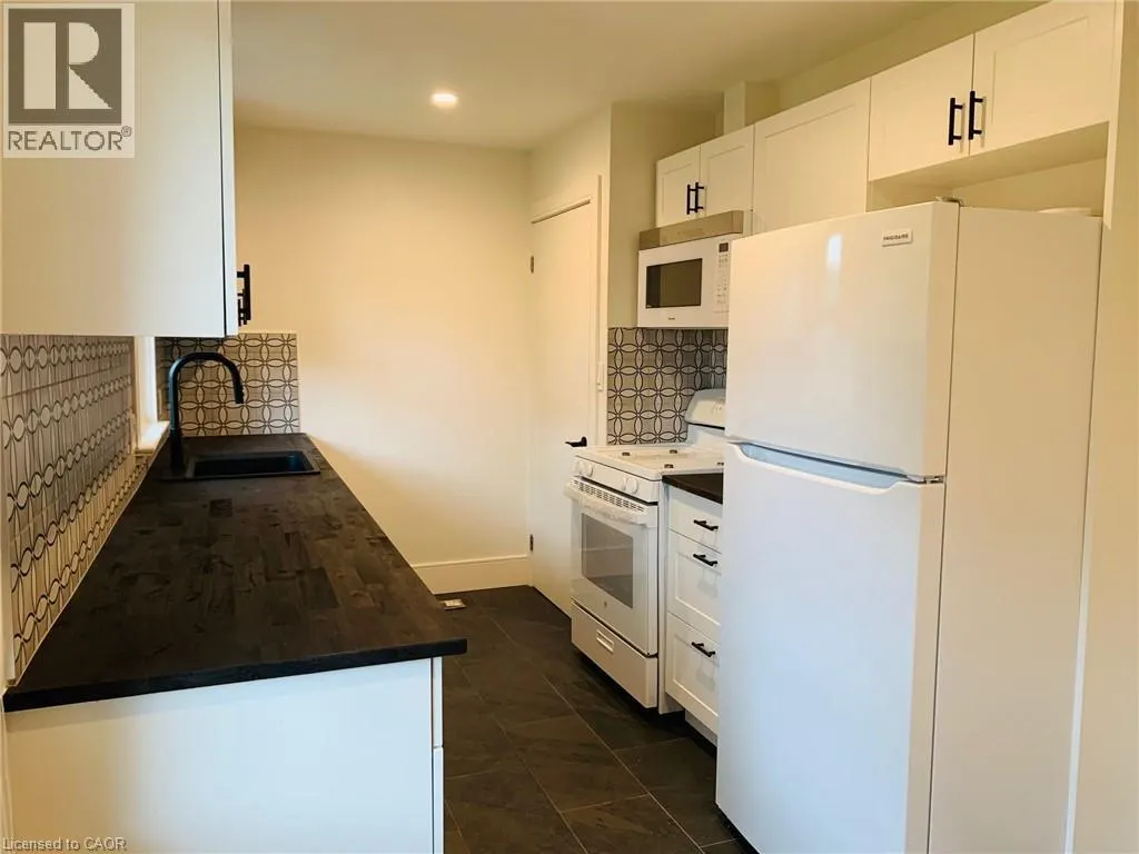 204 WEST 19TH Street