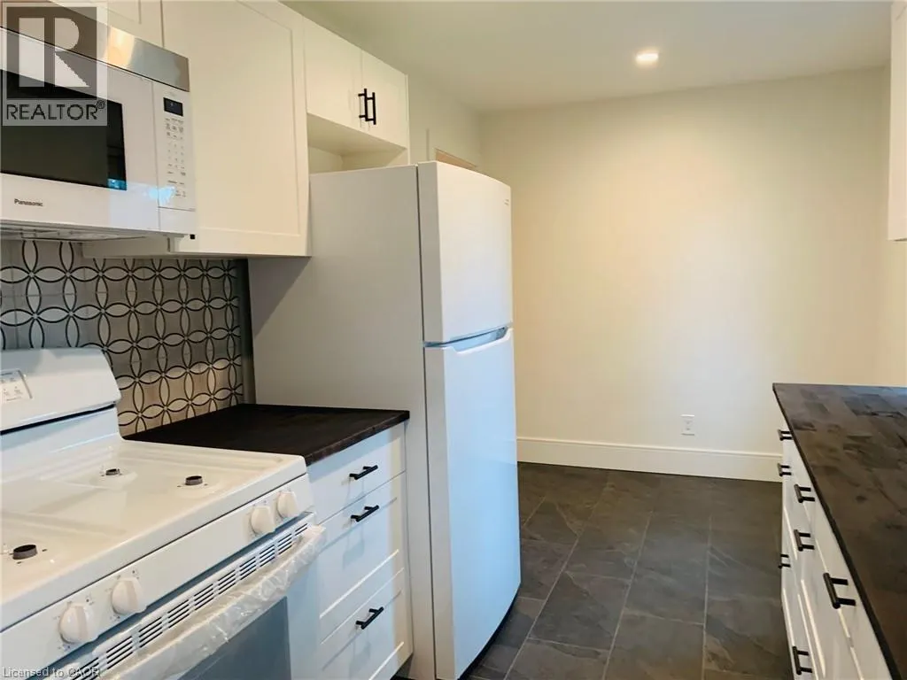 204 WEST 19TH Street