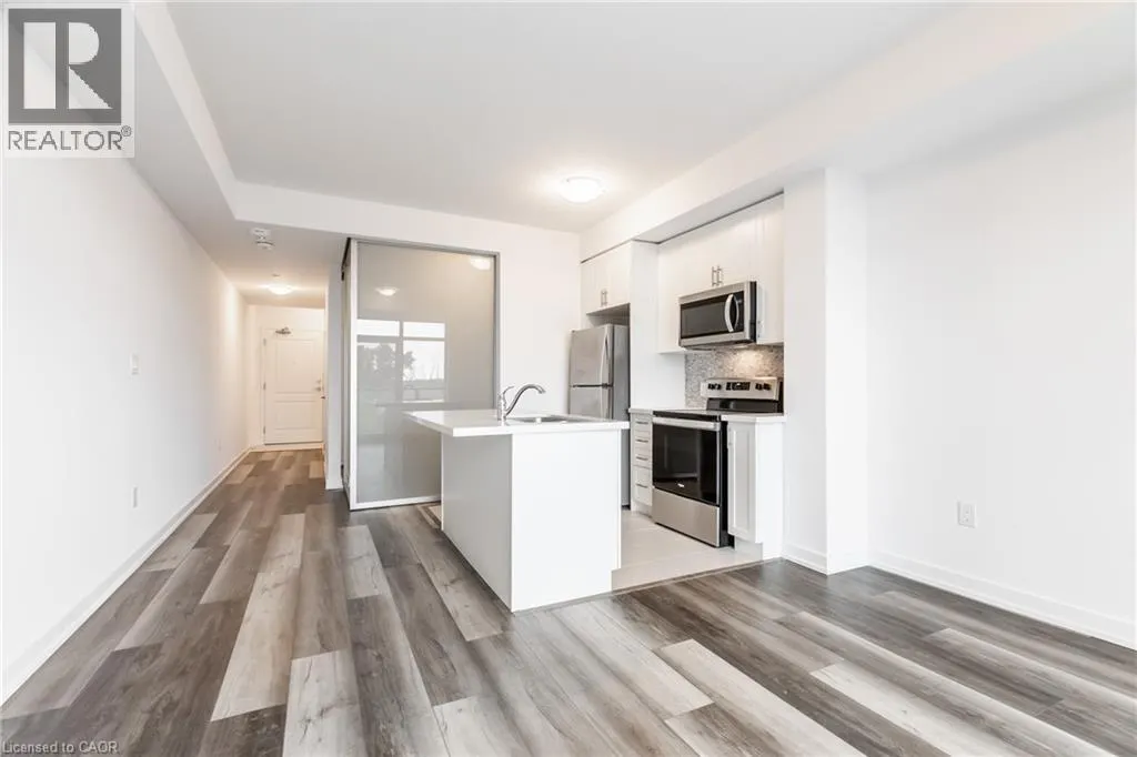 450 DUNDAS Street E Unit# 318, #318