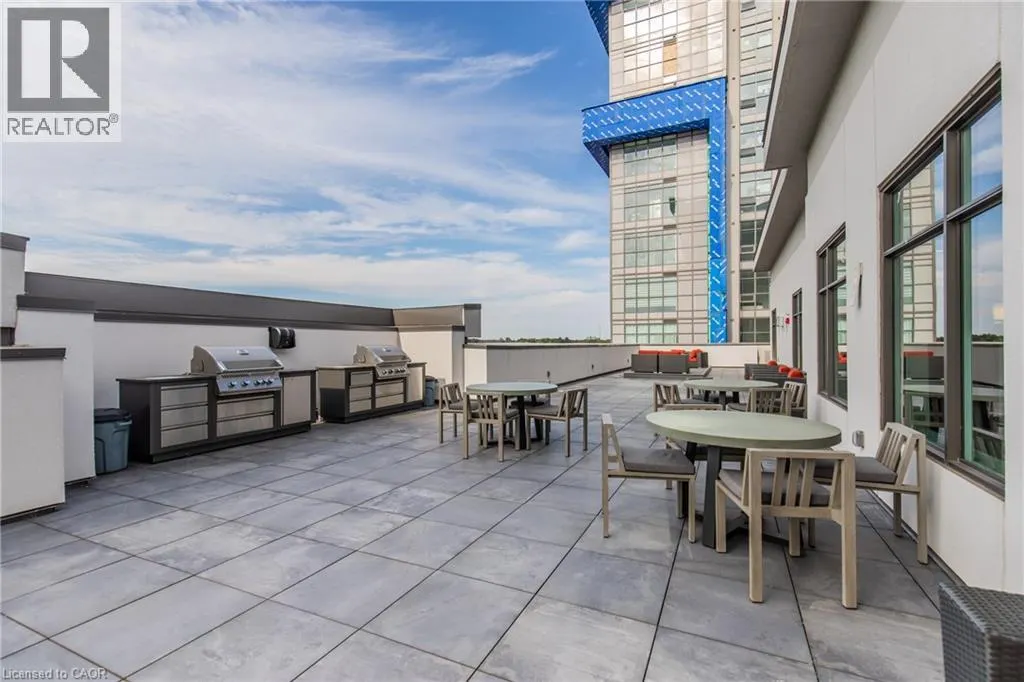 450 DUNDAS Street E Unit# 318, #318