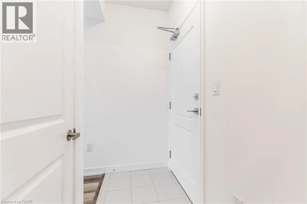 450 DUNDAS Street E Unit# 318, #318