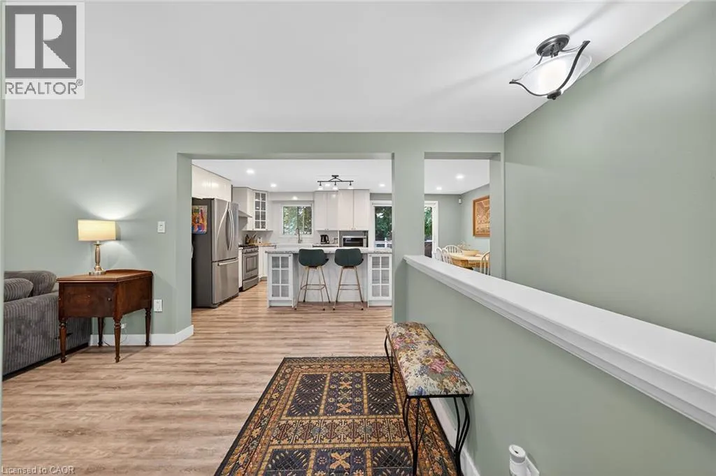 14 CHIPPEWA Street W