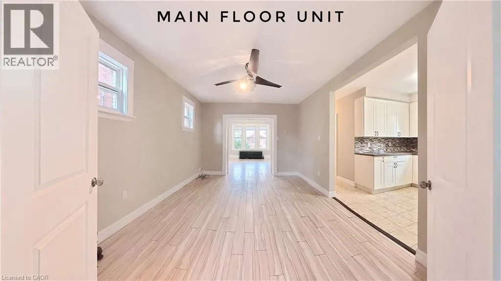 25 SPADINA Avenue