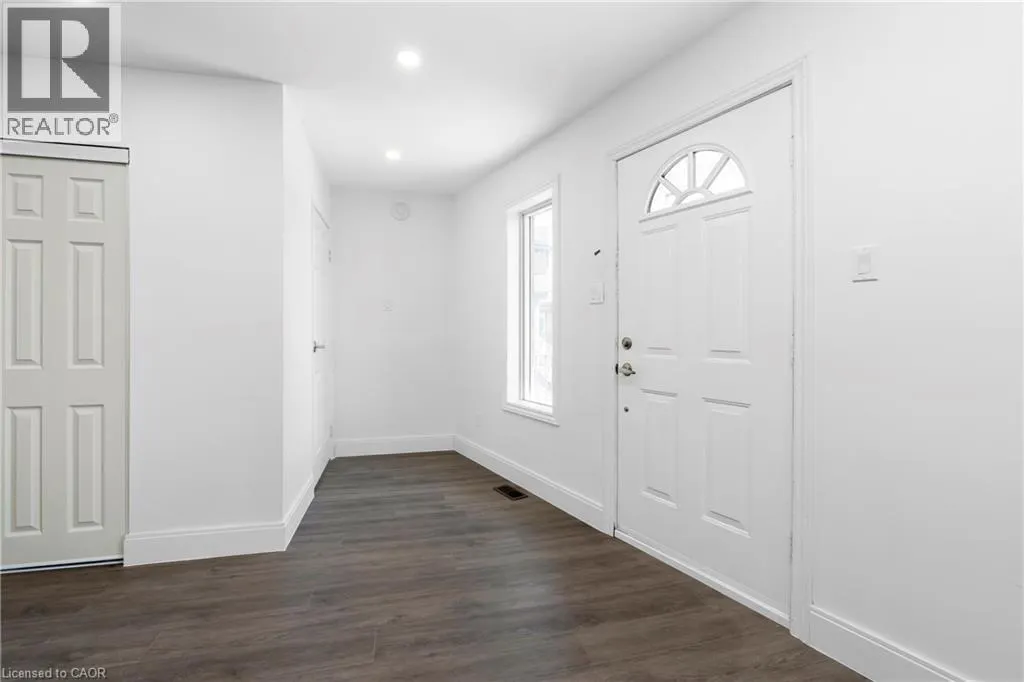 1498 PADDINGTON Court Unit# UPPER, #UPPER