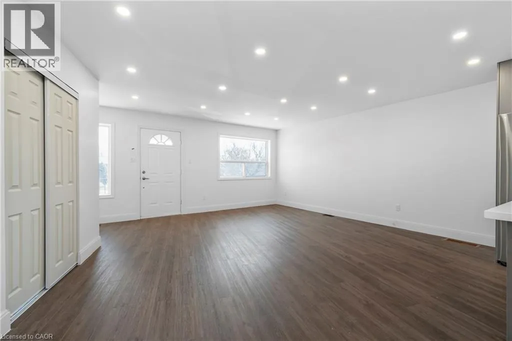 1498 PADDINGTON Court Unit# UPPER, #UPPER