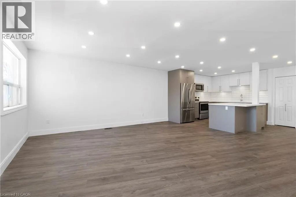 1498 PADDINGTON Court Unit# UPPER, #UPPER