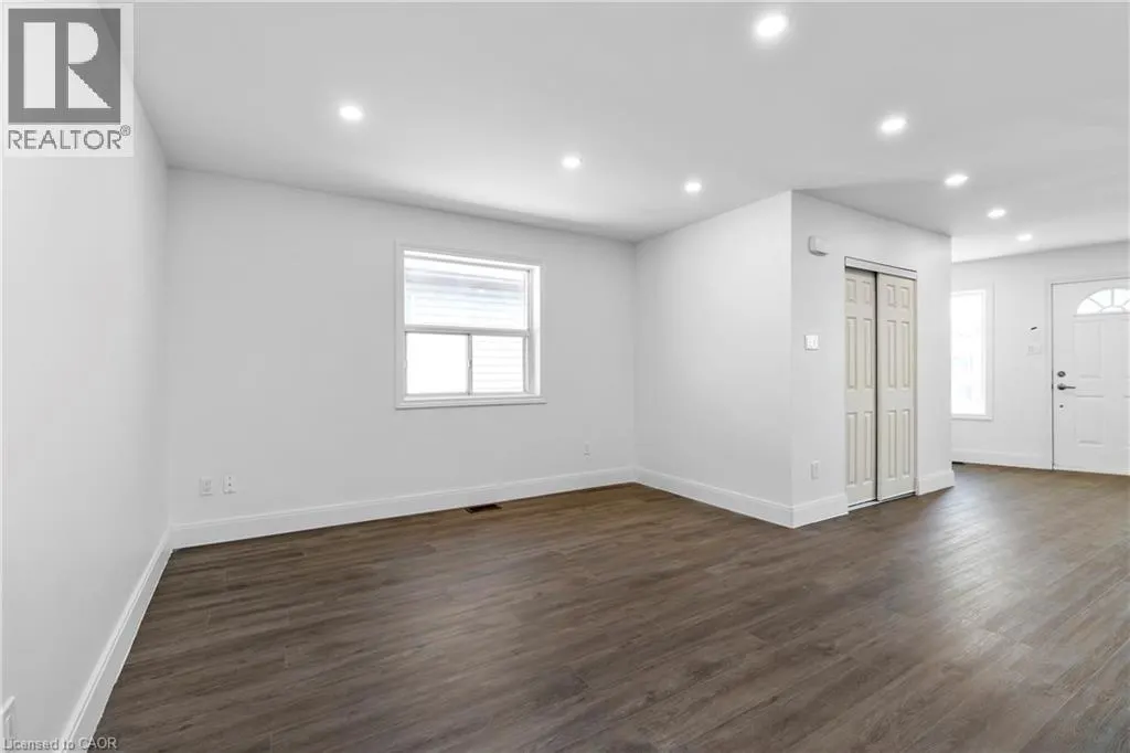 1498 PADDINGTON Court Unit# UPPER, #UPPER