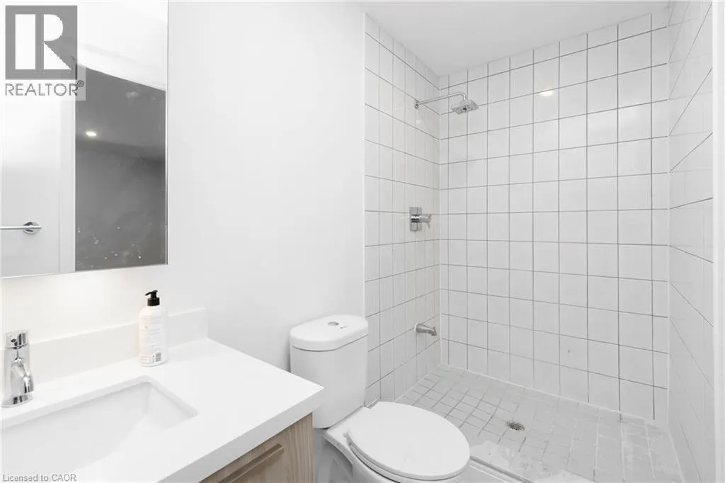 1498 PADDINGTON Court Unit# UPPER, #UPPER